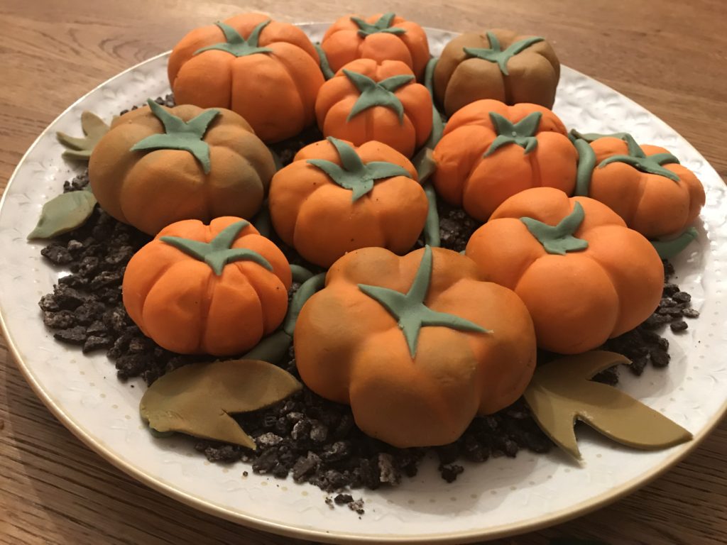 Double chocolate Oreo cookie cheesecake bites wrapped in sugar paste